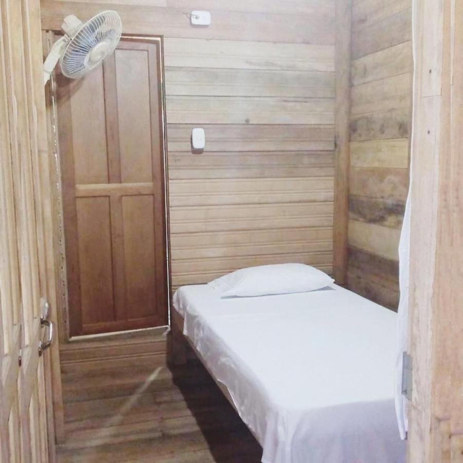 Hotel Lomas Del Paiyue Puerto Nariño Buitenkant foto
